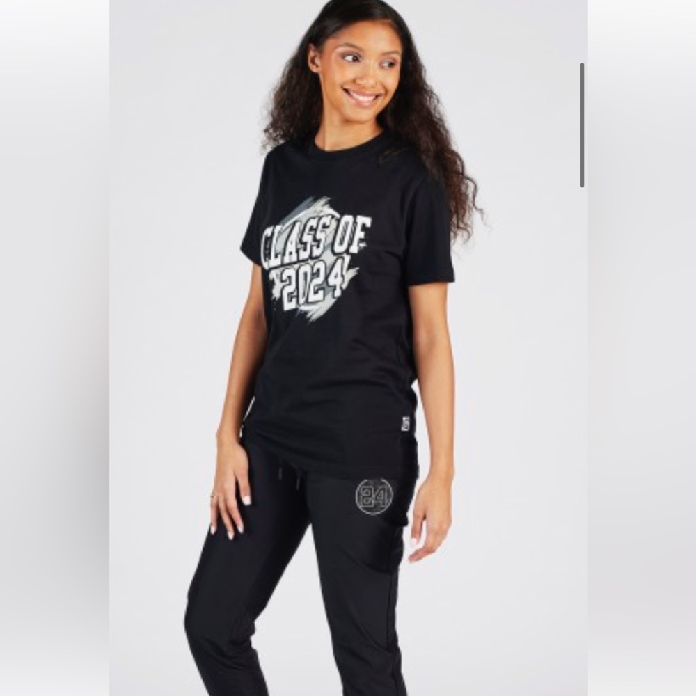 Jostens ‘Class of 2024’ crew neck tee L